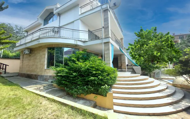 «Побережье даёт сдачу»: как инвесторы зарабатывают на недвижимости в Сочи уже сегодня