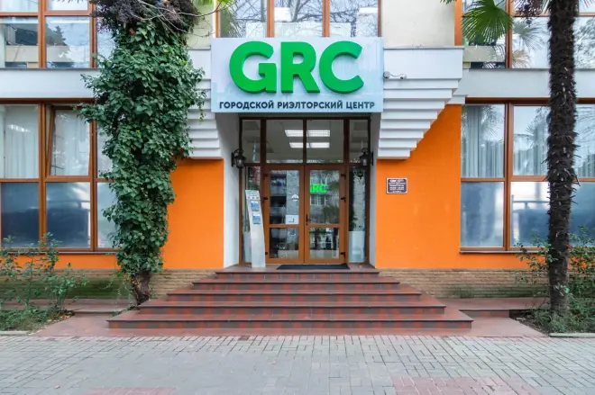 Сами больше не ищут: почему покупатели квартир в Сочи в 2026 году массово возвращаются к агентствам
