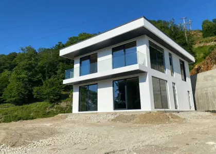 Дом, 221 м² - фото 1