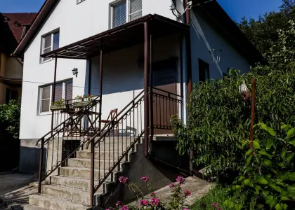 домовладение с ремонтом - фото 1