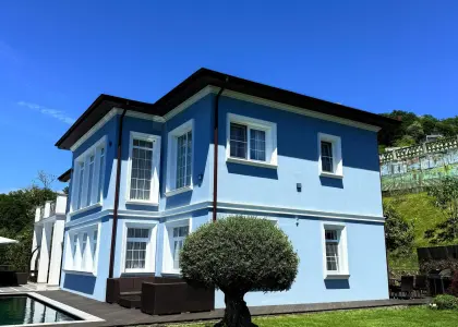 Дом, 636 м² - фото 1