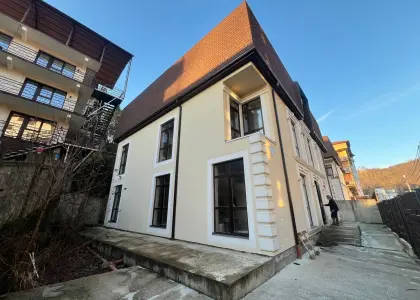 Дом, 497 м² - фото 1