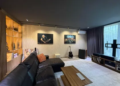 Дом, 200 м² - фото 1