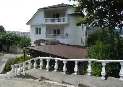 Дом, 400 м² - фото 1