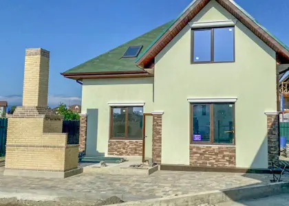 Дом, 170 м² - фото 1