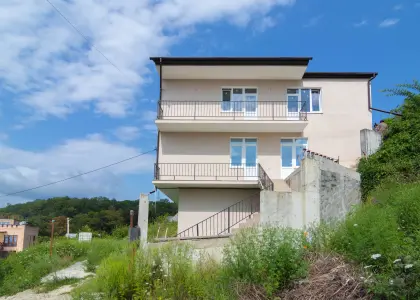 Дом, 300 м² - фото 1