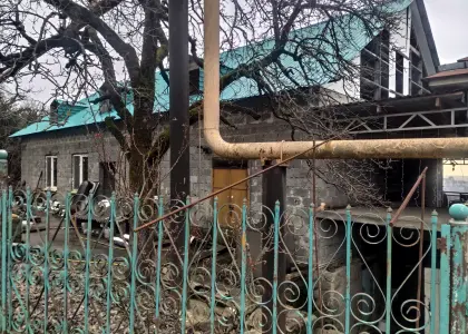 Дом, 200 м² - фото 1