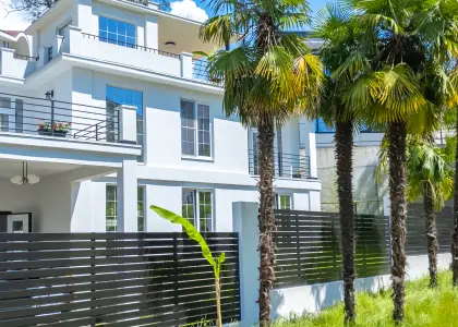 Дом, 280 м² - фото 1