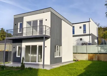 Дом, 130 м² - фото 1