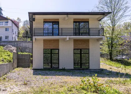 Дом, 200 м² - фото 1