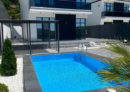 Дом в коттеджном городке, 121.8 м² - фото 1