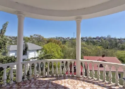 Дом, 300 м² - фото 1