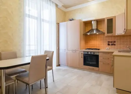 Дом, 1000 м² - фото 1