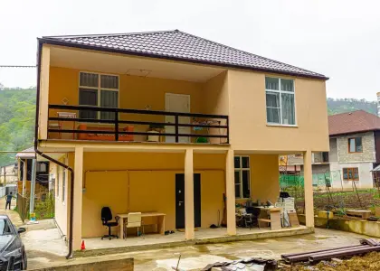 Дом, 200 м² - фото 1