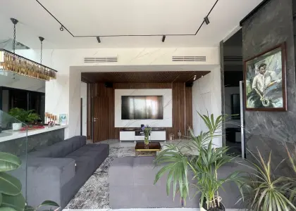 Дом, 340 м² - фото 1