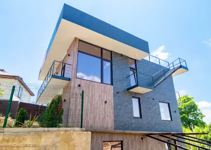 Дом, 250 м² - фото 1