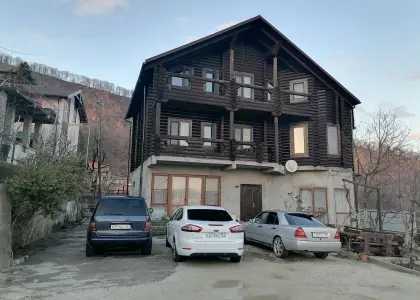 Дом, 350 м² - фото 1