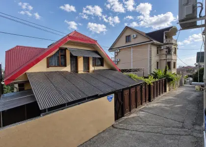 Дом, 250 м² - фото 1