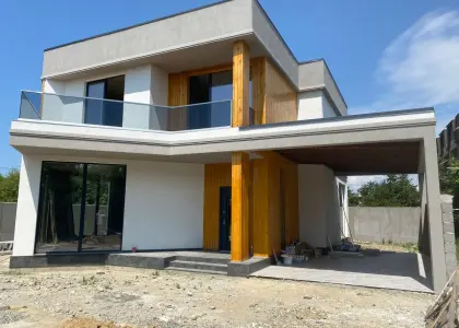 Дом, 231 м² - фото 1