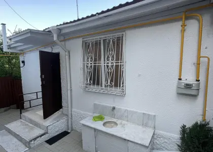 Часть домовладения, 80 м² - фото 1