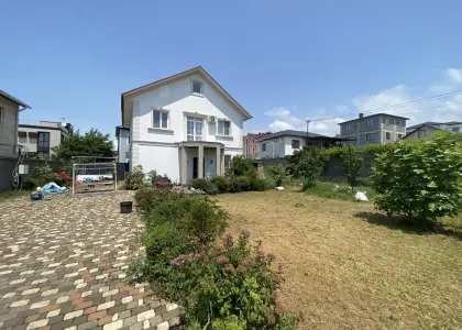 Дом, 170 м² - фото 1