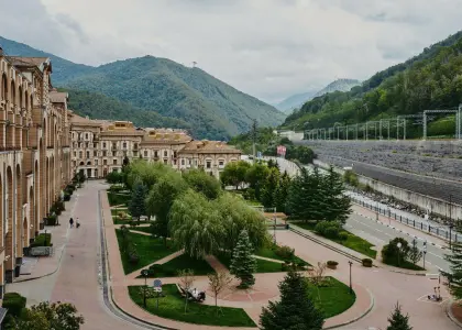 4-комнатная квартира, 107.3 м² - фото 1