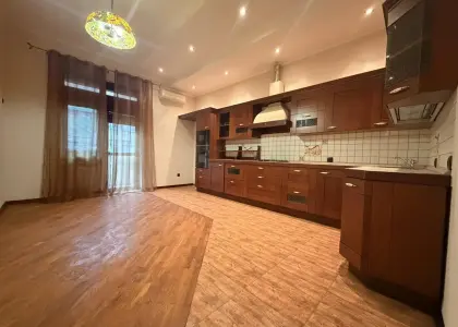 4-комнатная квартира, 320 м² - фото 1