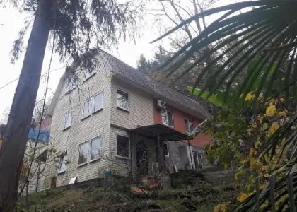 Дом, 197 м² - фото 1