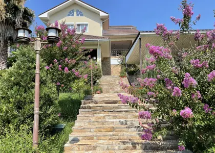 Коттедж в Сочи! - фото 1