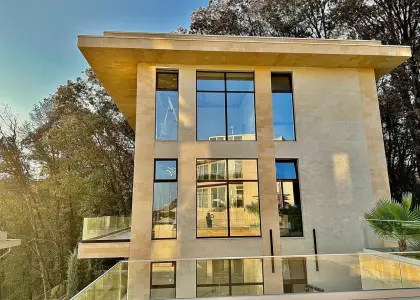 Дом, 295 м² - фото 1