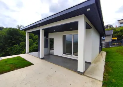 Дом, 80 м² - фото 1