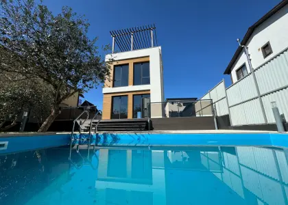 Дом, 145 м² - фото 1