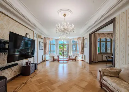 5-комнатная квартира, 182 м² - фото 1