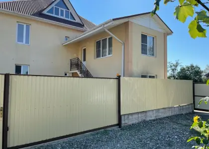 Дом, 276 м² - фото 1