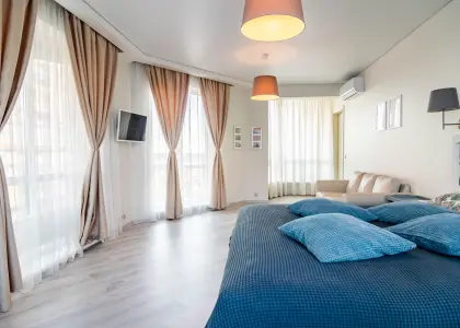 4-комнатная квартира в 500 м от  моря! - фото 1