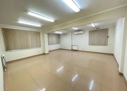 Нежилое помещение - фото 1