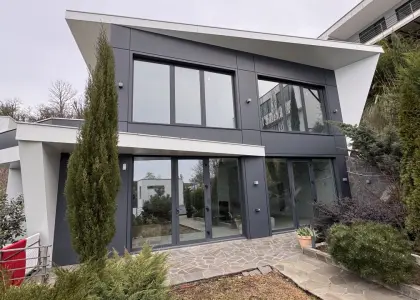 Дом, 177 м² - фото 1