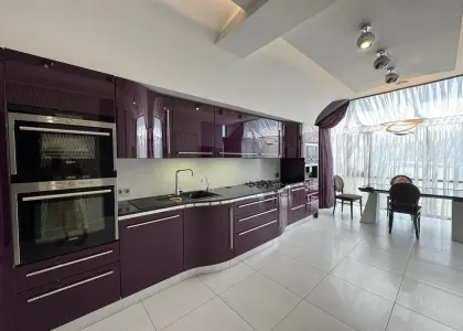 4-комнатная квартира, 189 м² - фото 1