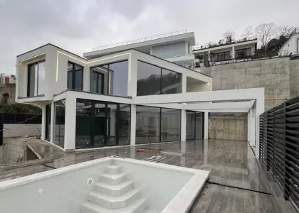 Дом, 264 м² - фото 1