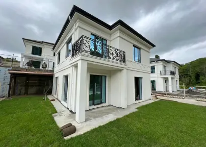 Дом в закрытом поселке! - фото 1