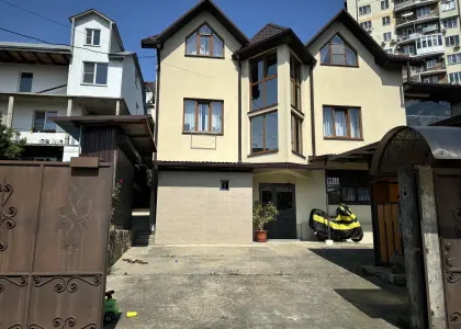 Дом, 291.6 м² - фото 1