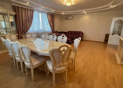 Студия, 132 м² - фото 1