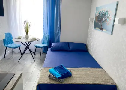 Квартира в центре Сочи с дизайнерским ремонтом в пяти минутах пешком до моря! - фото 1