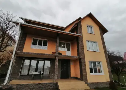 Дом, 256 м² - фото 1