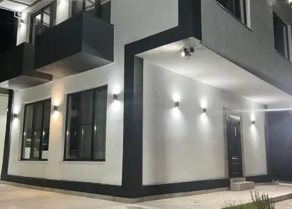 Дом, 178 м² - фото 1