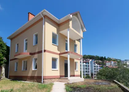 Дом, 212.9 м² - фото 1