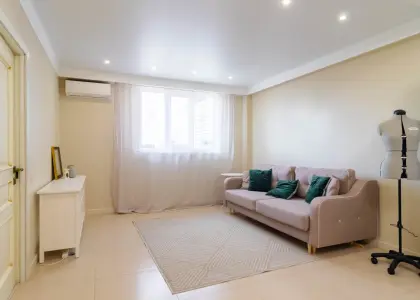 Двухуровневая 3-к квартира в центре Сочи - фото 1