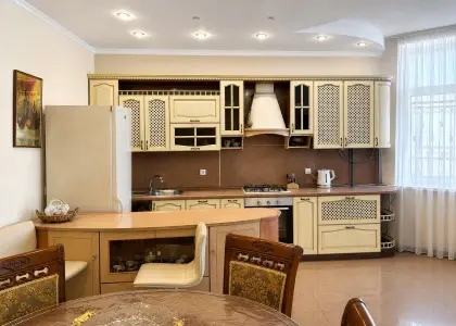 3-комнатная квартира, 140 м² - фото 1