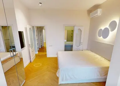 6-комнатная квартира, 156 м² - фото 1