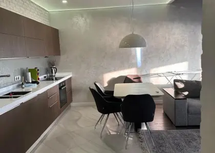 2-комнатная квартира, 56 м² - фото 1